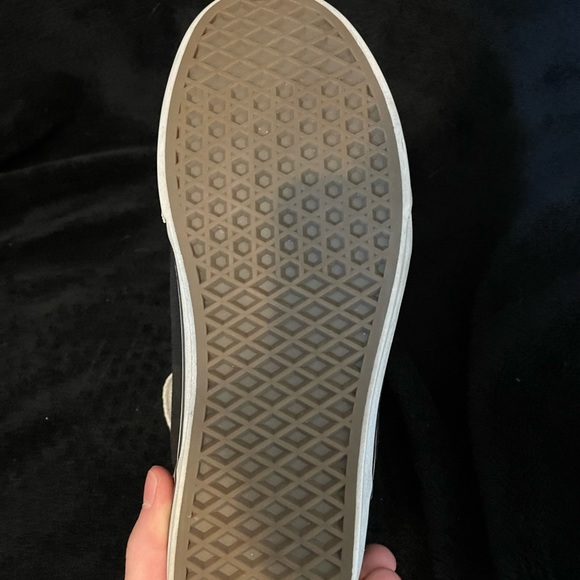 Men’s Vans - Picture 6 of 11